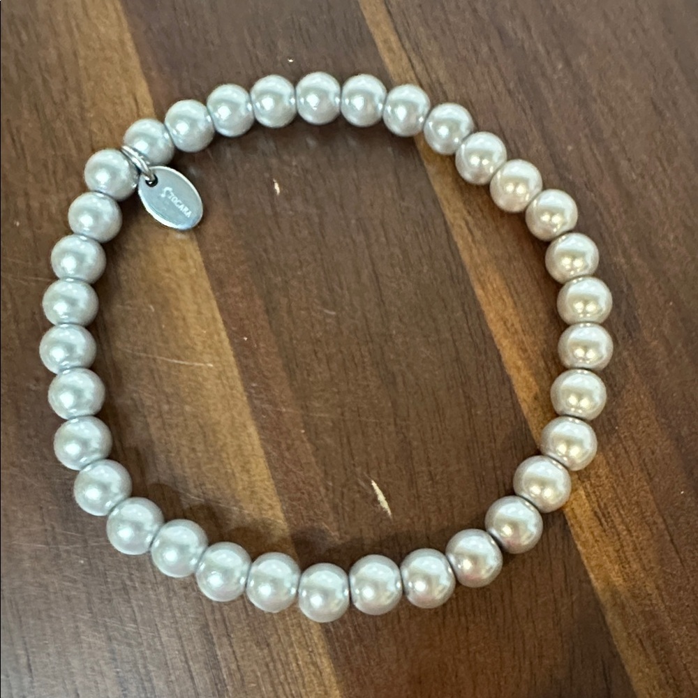 Tocara Pearl Beaded Stretch Bracelet 7” | Classic Minimalist Jewelry